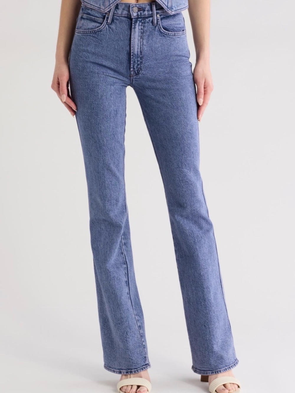 MOTHER Women’s Flared Wide-Leg Jeans in Light Blue Denim